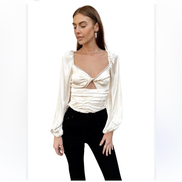 Astr Tops - Astr Cream Satin Long-Sleeve Twist Front Blouse